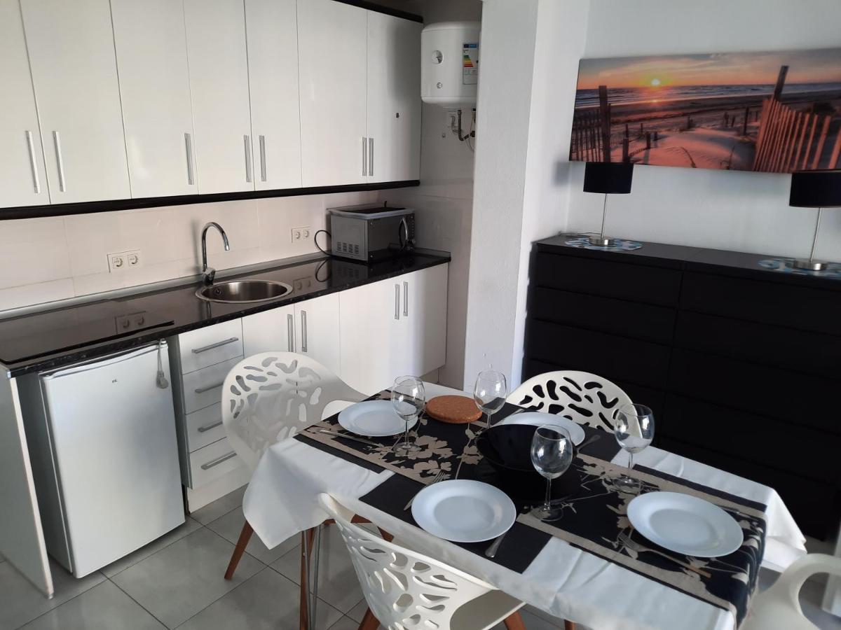 Happy Loix Apartamento Wifi Aa ベニドルム エクステリア 写真