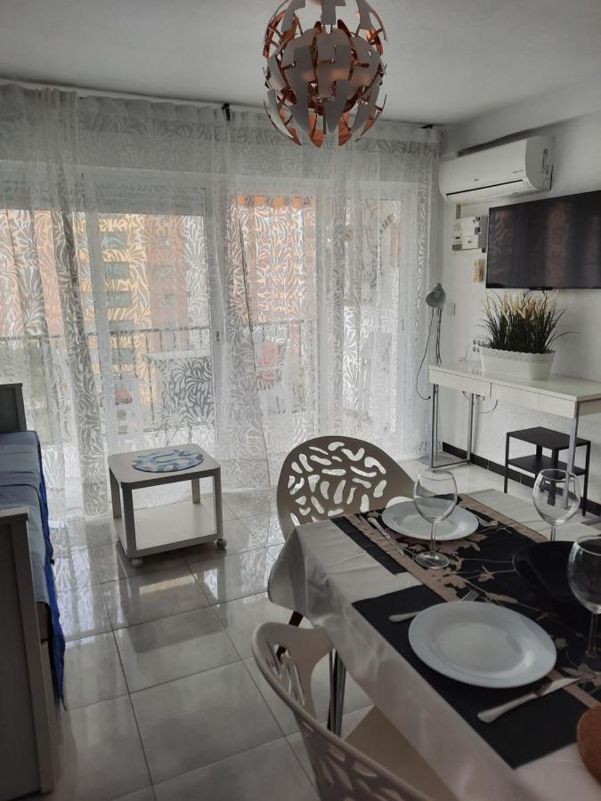 Happy Loix Apartamento Wifi Aa ベニドルム エクステリア 写真