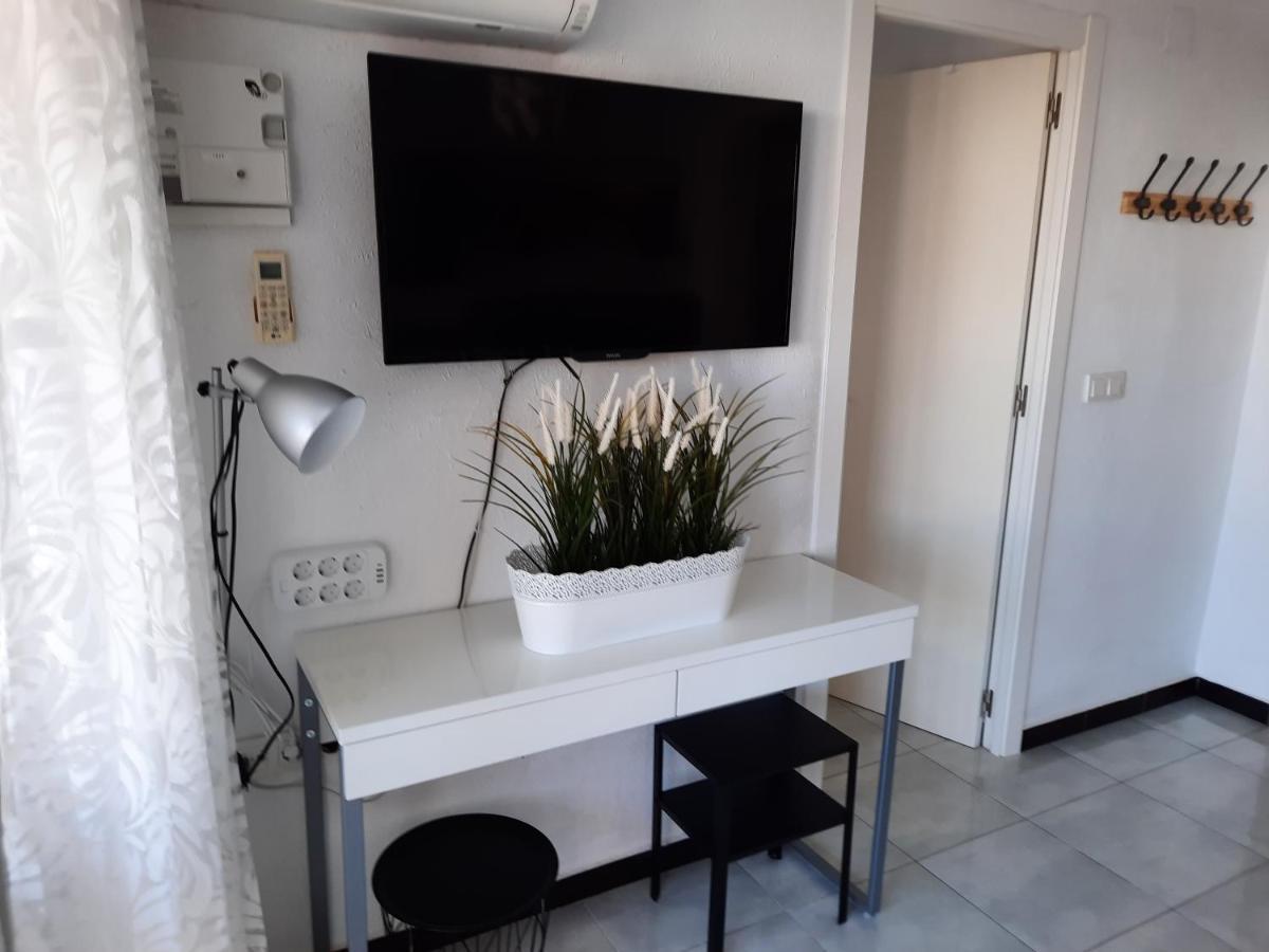 Happy Loix Apartamento Wifi Aa ベニドルム エクステリア 写真