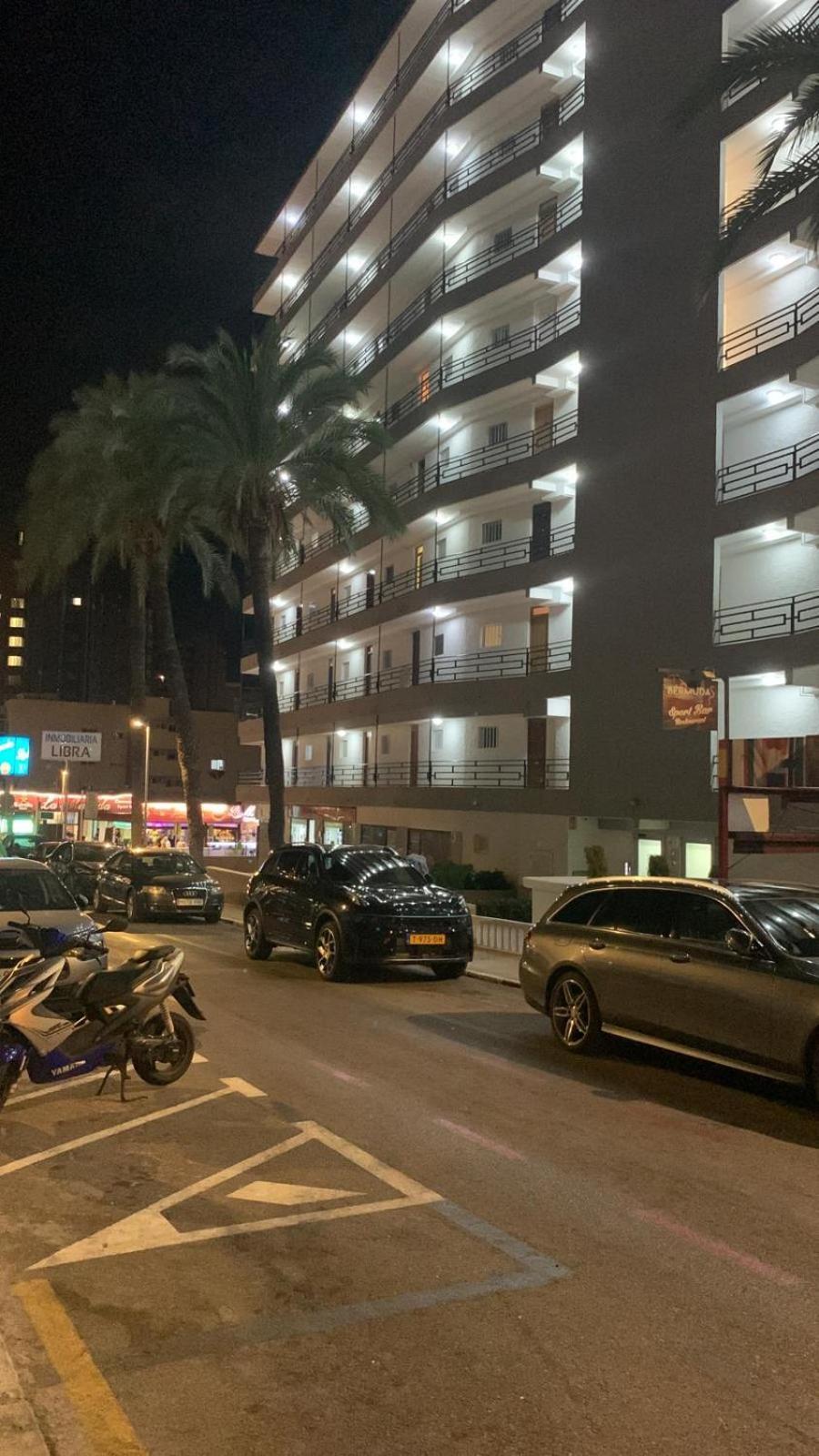 Happy Loix Apartamento Wifi Aa ベニドルム エクステリア 写真